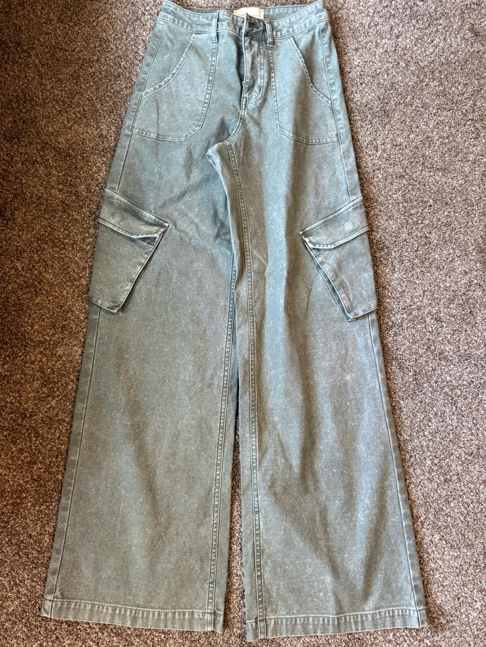 Gilded Intent Olive Green Wide-Leg Cargo Jeans